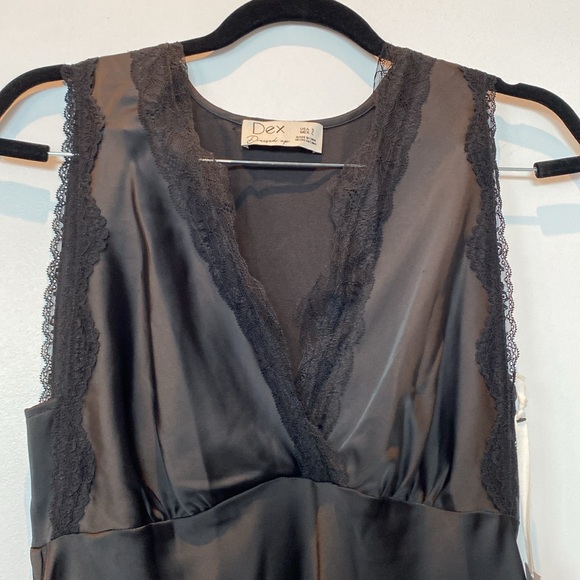 DEX , size SM , Maxi satin dress, NWT - Picture 2 of 6